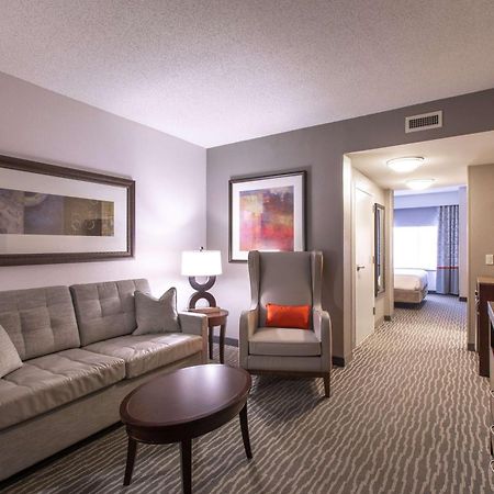 Hilton Garden Inn Lynchburg Bagian luar foto