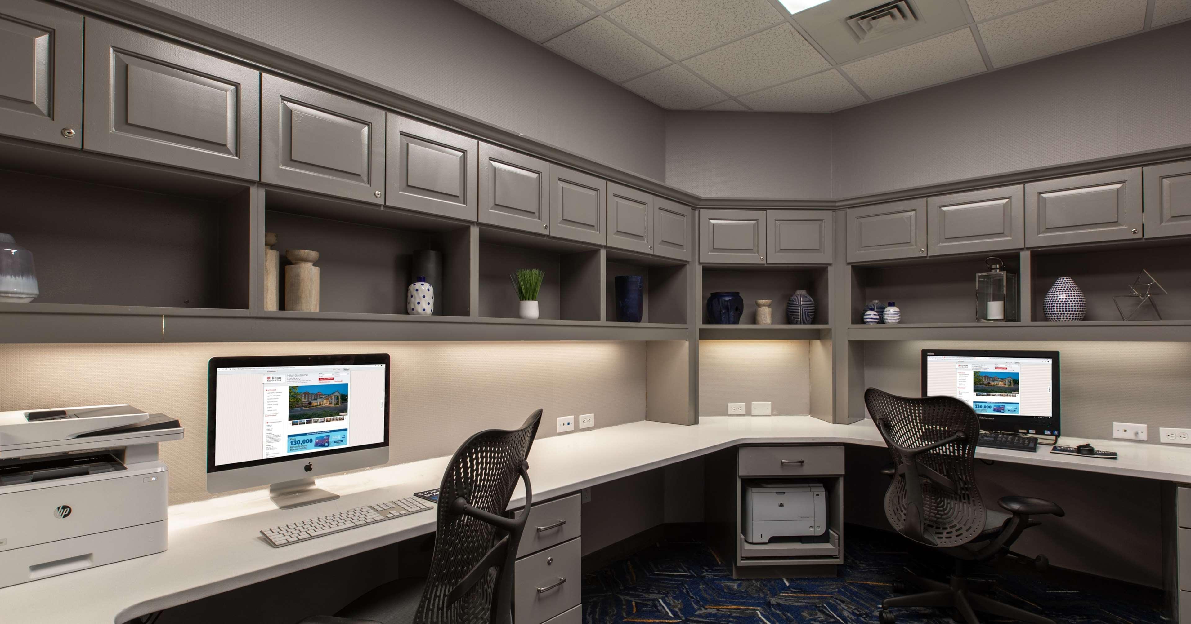 Hilton Garden Inn Lynchburg Bagian luar foto