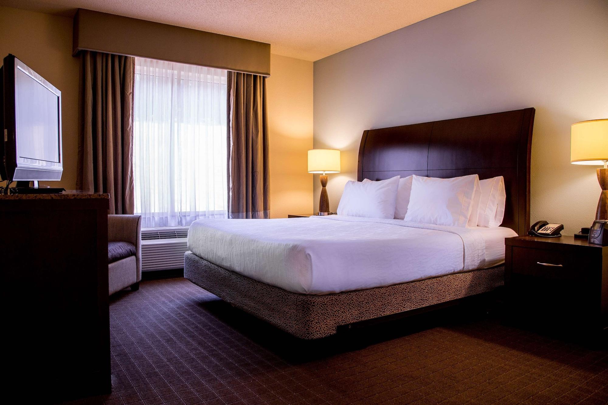Hilton Garden Inn Lynchburg Bagian luar foto