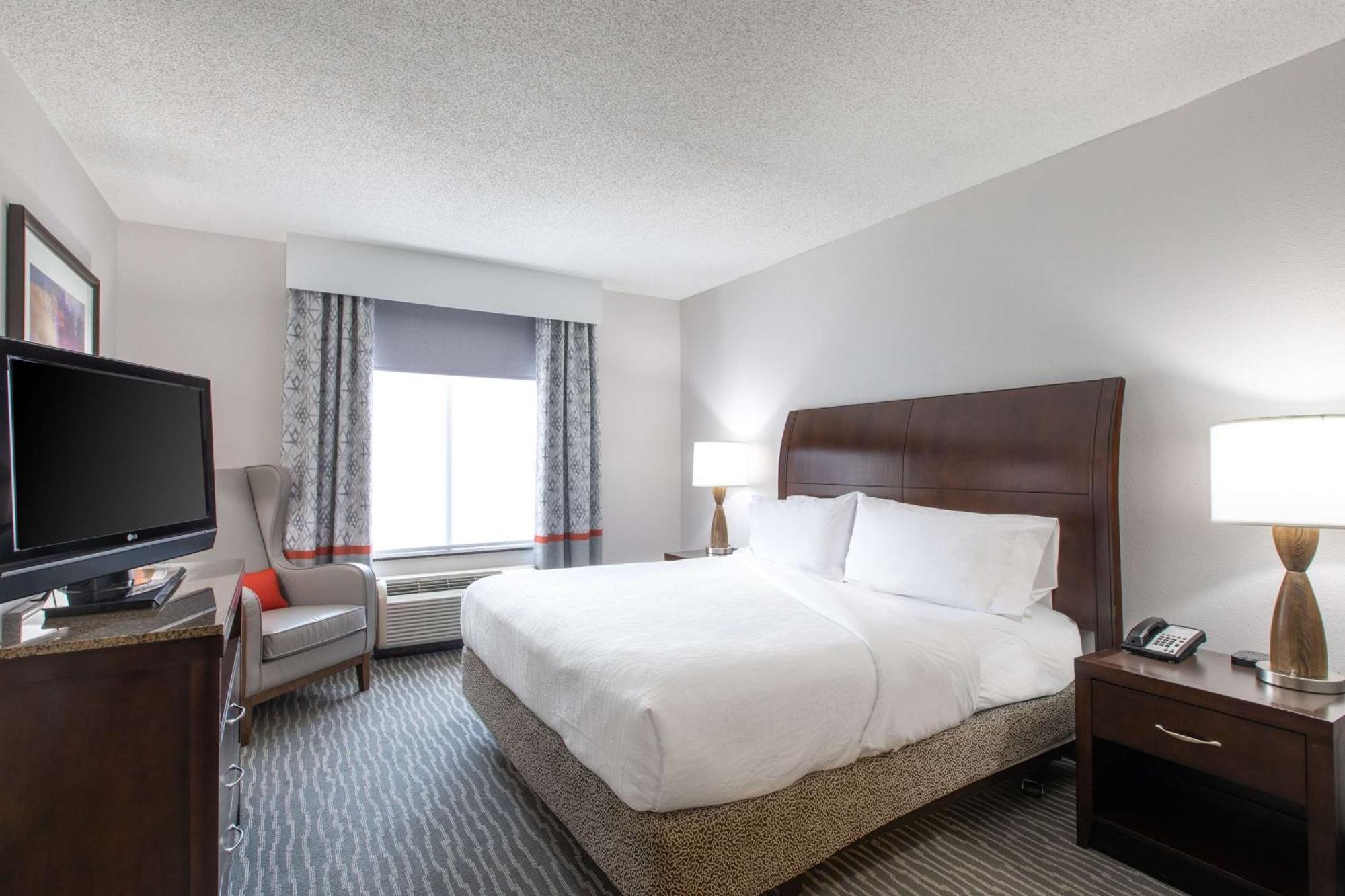 Hilton Garden Inn Lynchburg Bagian luar foto