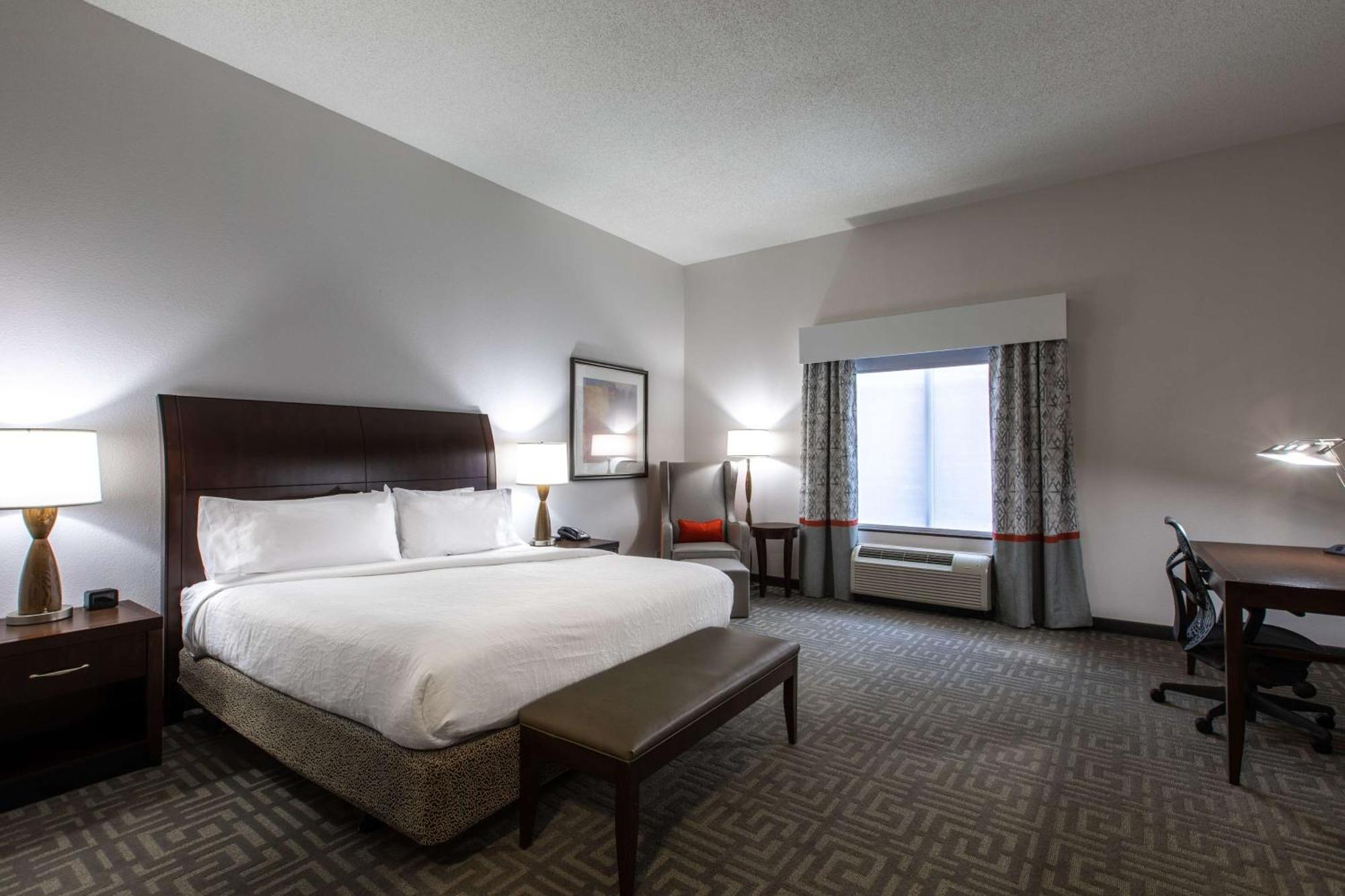 Hilton Garden Inn Lynchburg Bagian luar foto