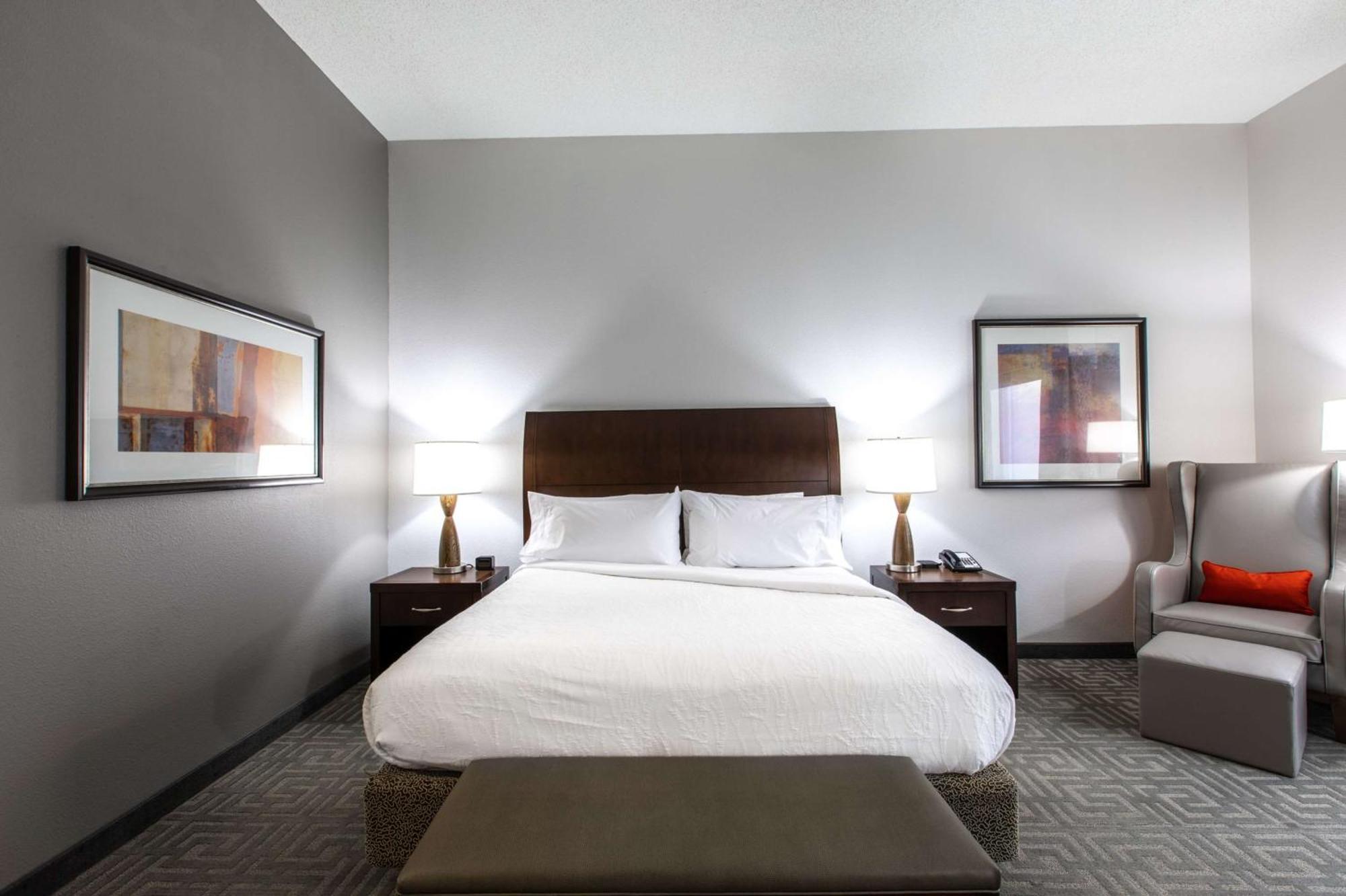 Hilton Garden Inn Lynchburg Bagian luar foto