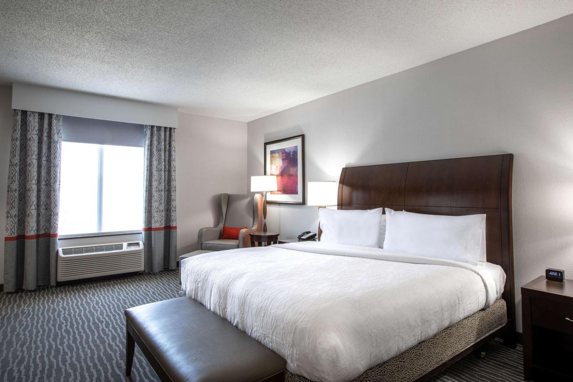 Hilton Garden Inn Lynchburg Bagian luar foto